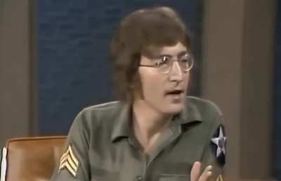 John Lennon explaining what &lsquo;Lucy in the Sky with Diamonds&rsquo; was really about - 1971