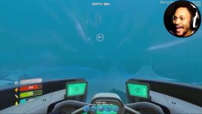 Subnautica in a nutshell(CoryxKenshin)