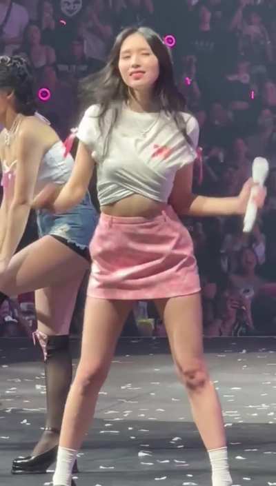230624 Mina