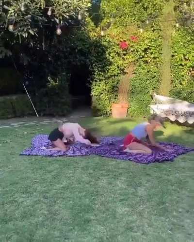 Vanessa Hudgens dancing with a friend