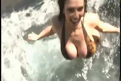 Splashing