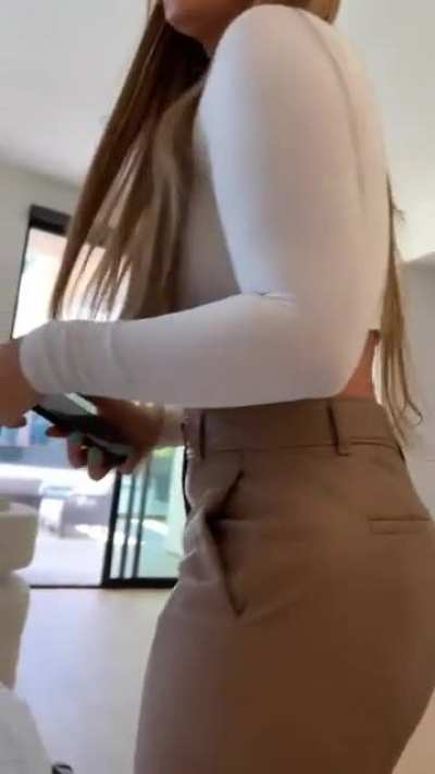 fine ass 😍