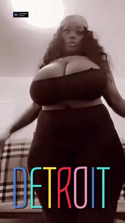 Thick af😩