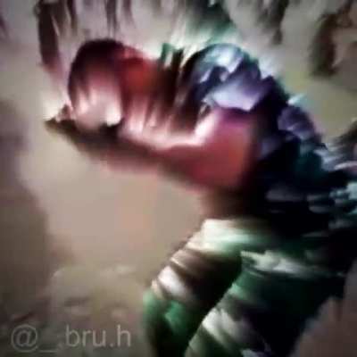 Tik tok, ex&eacute;rcito, Lil Or&oacute;ki, aiai uiui (Sem ideias pra t&iacute;tulo ent&atilde;o vai tags mesmo)