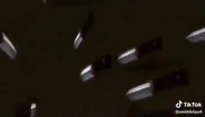Sem palavras