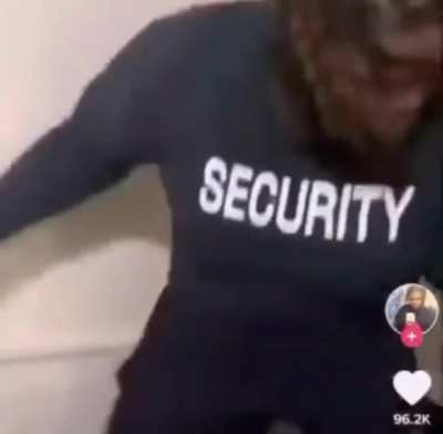 this bruce tryna pull up on zias