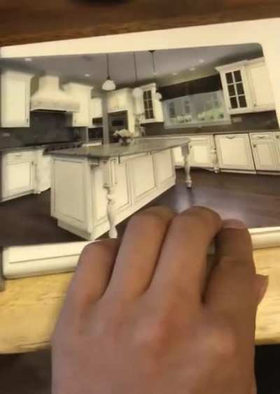 Displaying different material used in real time