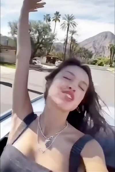She Drives Me Crazy