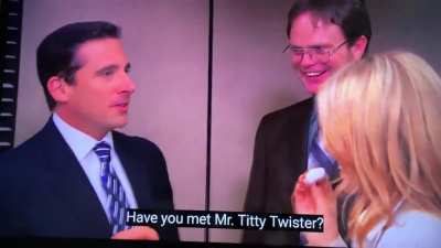 why is this a deleted scene?! i busted out laughing it cracked me up so much