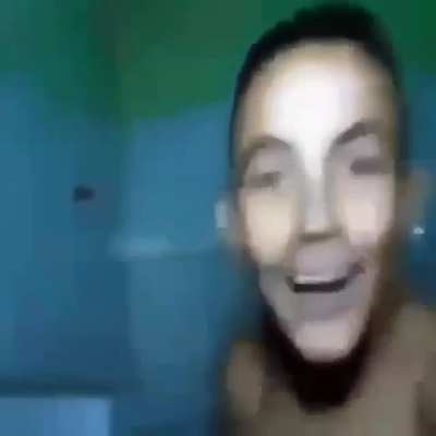 Bagulho &eacute; serio🤨, para de rir &ocirc;h😬