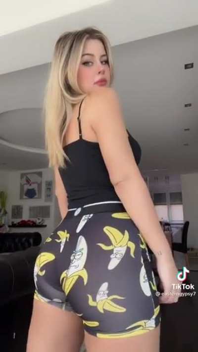White Girl with a huge Ass