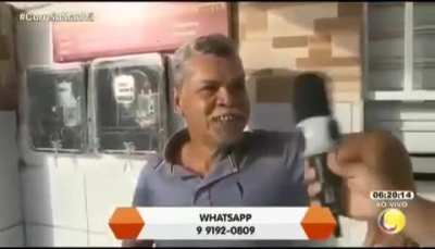 Como &eacute; o nome do senhor?