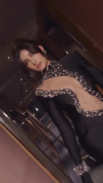 Queen Nora queening