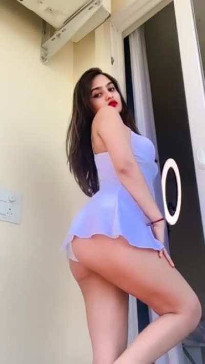 Horny &amp;amp; Sassy