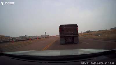 Trucker saw a chainsaw on the side of the road yesterday, decided to stop and backup to try and get it&hellip;