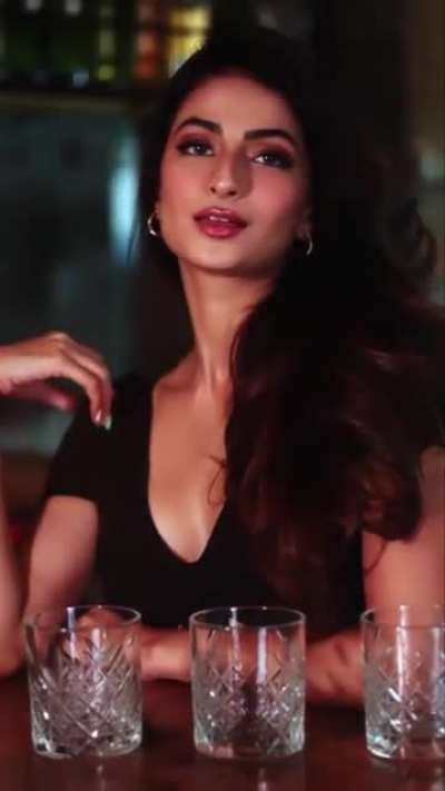 Palak Tiwari is the perfect mix of jaw dropping beauty and kinky fuckery... 🔥🔥🔥💦💦💦
