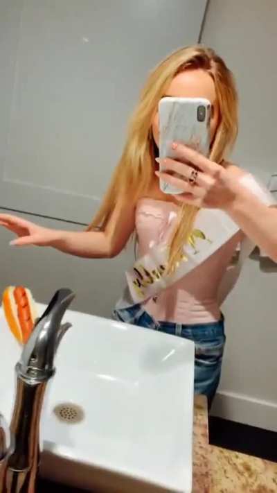 &ldquo;felt drunk might delete later&rdquo; | TikTok May 2020