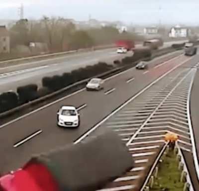 White Car says screw the rules, I can turn when I want.