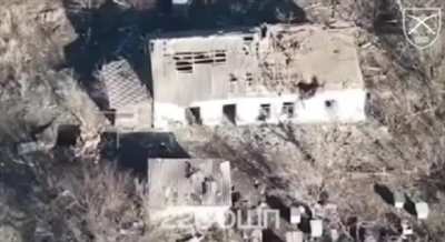 Ukrainian soldiers throwing Beehives in a russian shelter after running out of grenades