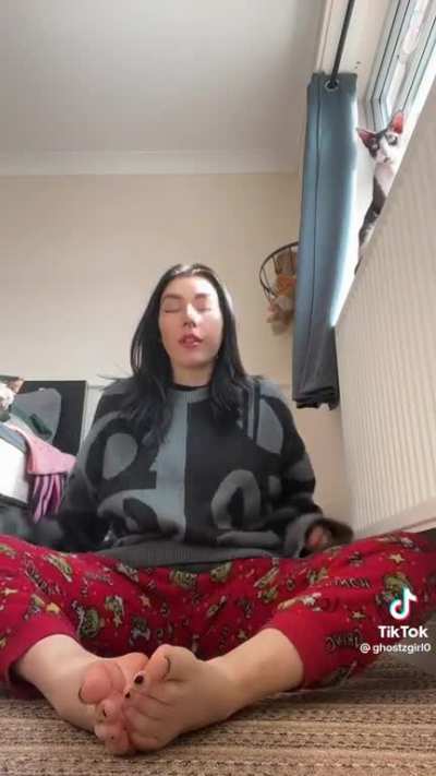 @ghostzgirl0