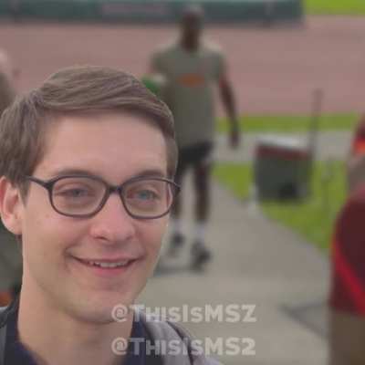 Virgil van Dijk waves