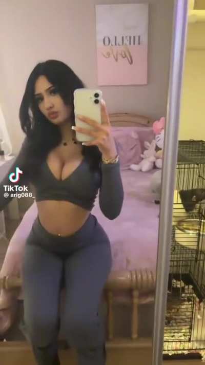 ‎