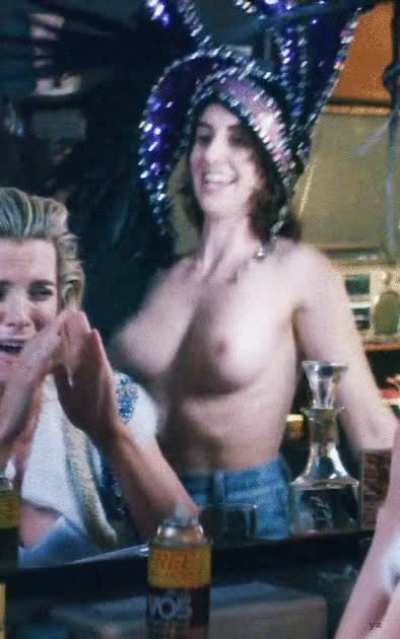 Alison Brie nsfw