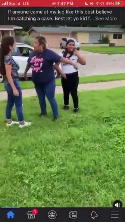 6th grader vs mom of girl she has beef with