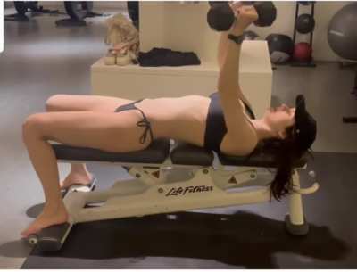 Alexandra Daddario