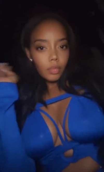 Angela Simmons