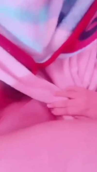 😼
