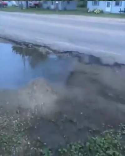 Sarilairo bate cabe&ccedil;a no ch&atilde;o e causa terremoto no Cear&aacute;