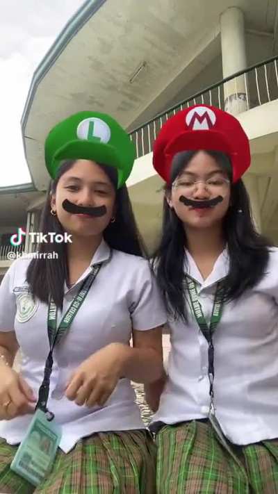 Hannah and Khamylle