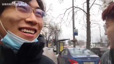 如何评价支那猪在乌克兰逃票被抓后罚款，在大街辱骂乌克兰
