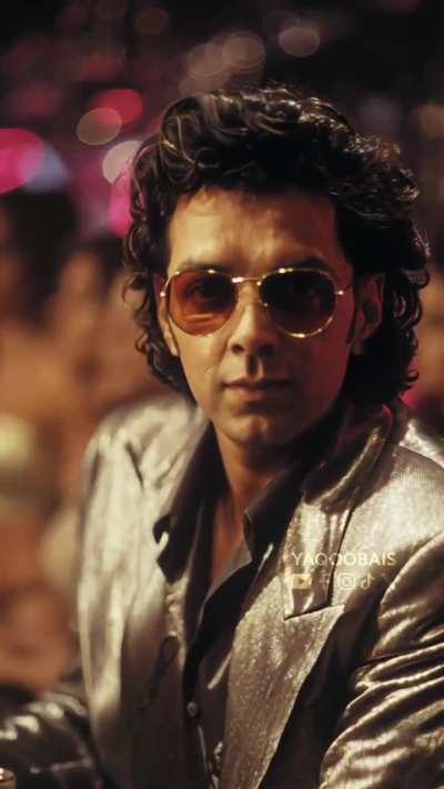 90s Hearthrob