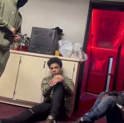 K Suave, ksuave and crew give the beats to someone who robbed k suaves ring