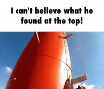 😨