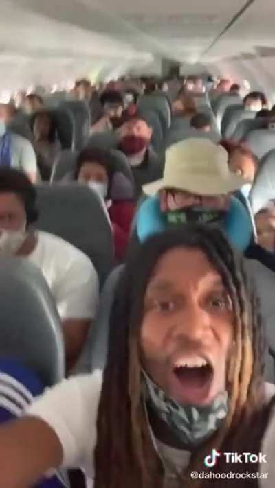 they just trying to enjoy their flight man..