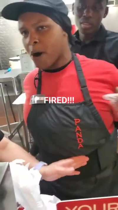 Unprofessional employee won&rsquo;t let manager deal with the situation