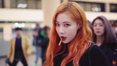 It's "missing Handong" o'clock