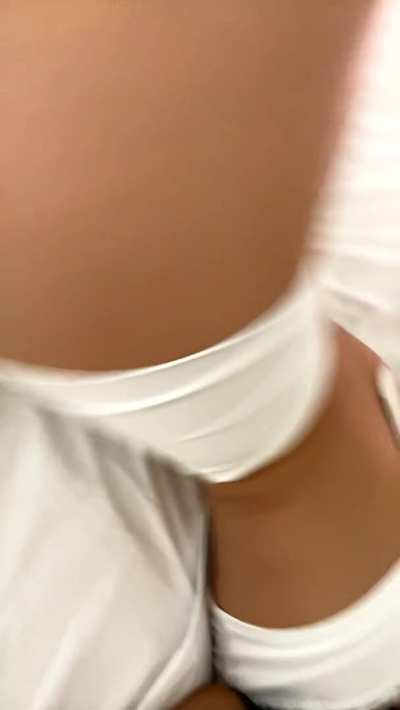 I&rsquo;m so happy I have small boobs. They suit me so well!