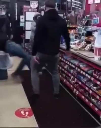 Synchronised beating (Sound on) (Not OC)