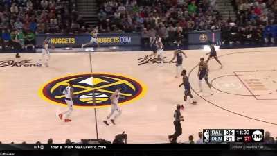[Highlight] 36 Year old Jeff Green with the two dribble drive baseline jam