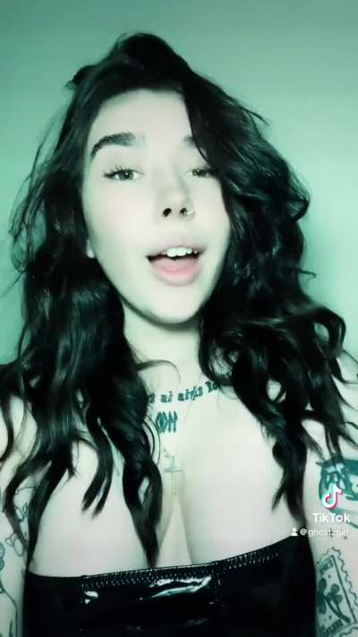 lil bunny <3 @ghostzgirl 