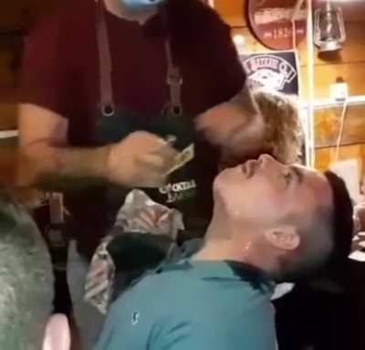 Wcgw bar tricking