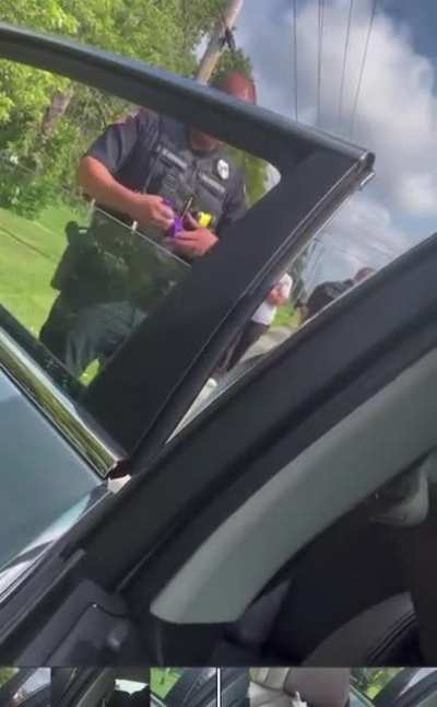 Nothing to see here, just a cop planting evidence...