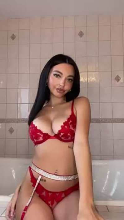 I've been waiting all year to show you my boobs link in the comments