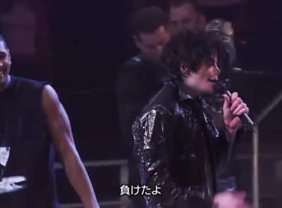That time Chris Tucker suprised Michael Jackson during his 30th anniversary concert celebration in 2001