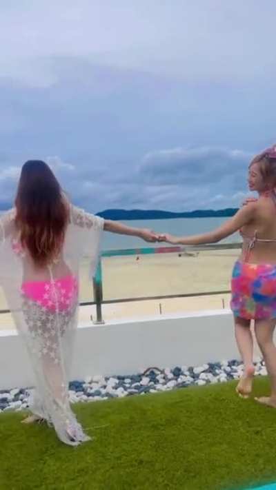 Awek bikini 2