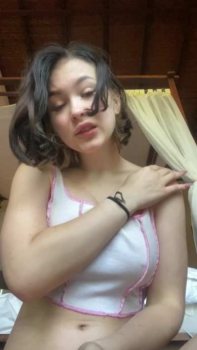 [drop] Size of my natural tits surprise u!